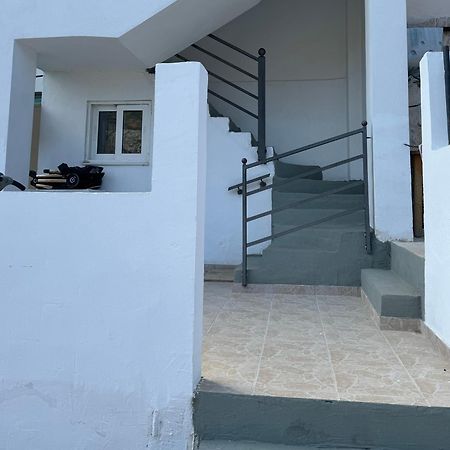Family House Apartment Keratea Bagian luar foto