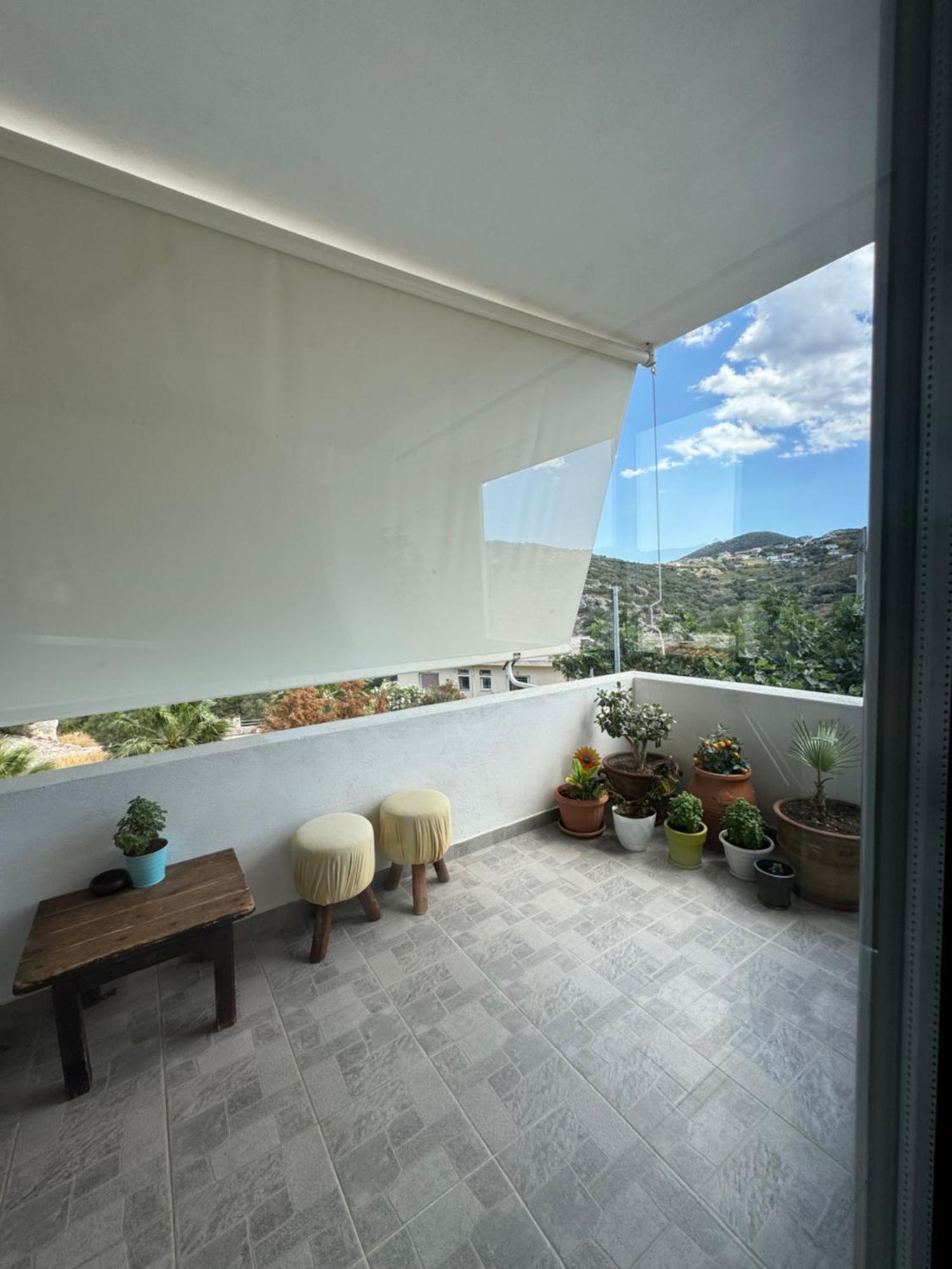 Family House Apartment Keratea Bagian luar foto